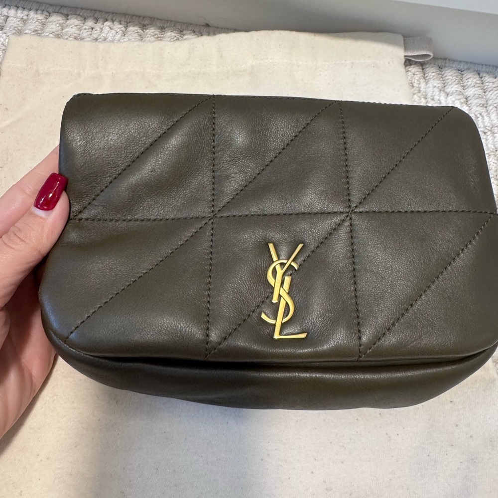 Saint Laurent Quilted Shoulder Bag - Picture 14 of 17